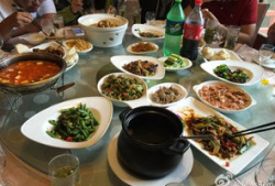 横店吃瓜爆料是真的吗,真相揭秘还是网络谣言？